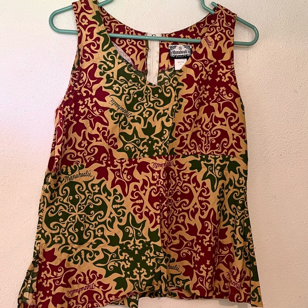 Medium Manuheali’i top